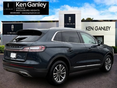 Used 2023 Lincoln Nautilus AWD w/ Premium Package image 7