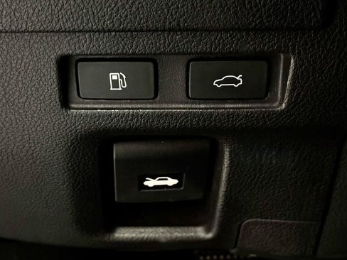 Used 2021 Lexus ES 300h w/ Accessory Package 2 FWD image 18