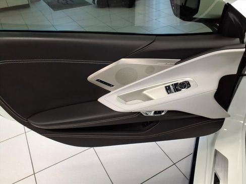 Used 2020 Chevrolet Corvette Stingray Premium Cpe w/ 3LT Preferred Equipment Group image 16