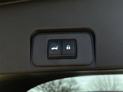 Certified 2023 Nissan Rogue Platinum w/ Platinum Premium Package image 29