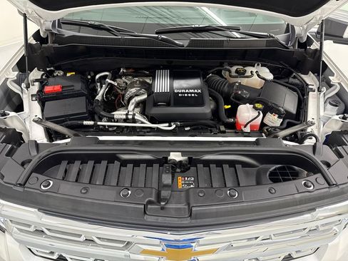 Used 2024 Chevrolet Silverado 1500 LTZ w/ LTZ Premium Package image 10