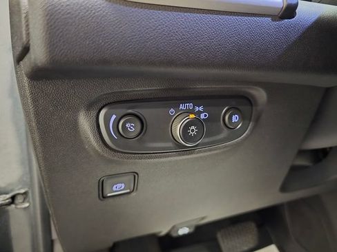 Used 2021 GMC Terrain SLT w/ LPO, Floor Liner Package AWD/4WD image 16