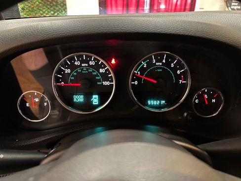 Used 2014 Jeep Wrangler Sport w/ Quick Order Package 23S image 15