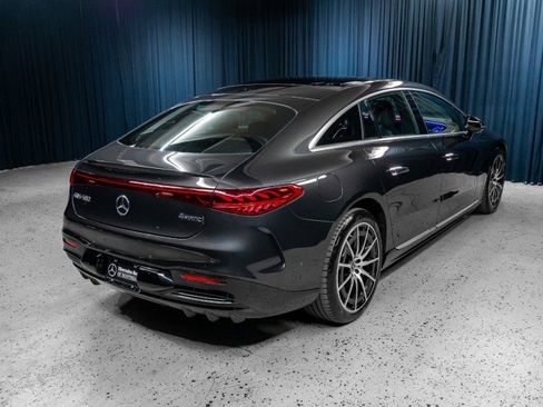 Certified 2023 Mercedes-Benz EQS 580 580 4MATIC&reg; Sedan image 5