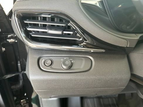 New 2026 Buick Envista Sport Touring w/ Convenience I Package FWD image 18