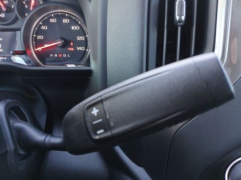 Certified 2025 Chevrolet Silverado 2500 Custom w/ Custom Value Package image 15