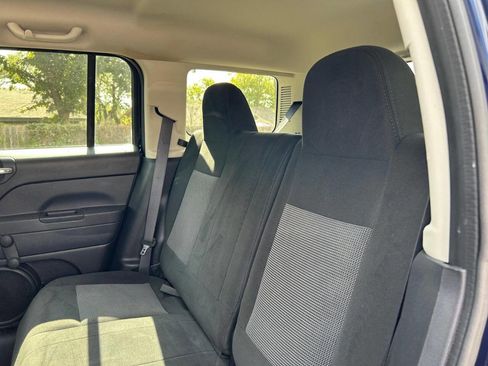 Used 2016 Jeep Patriot Sport image 14