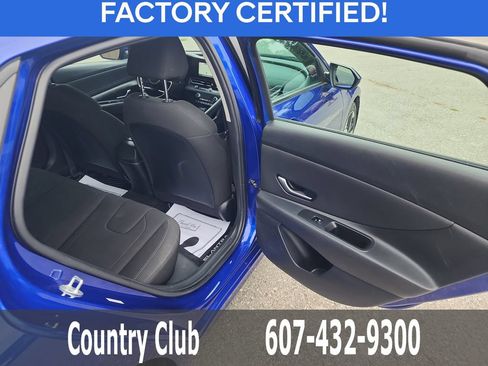 Certified 2023 Hyundai Elantra SEL w/ Convenience Package FWD image 26