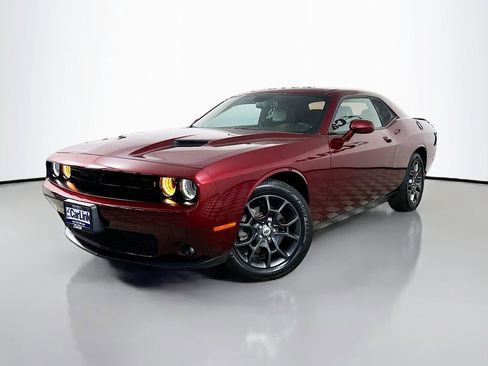 Used 2018 Dodge Challenger GT w/ Driver Convenience Group AWD/4WD image 3