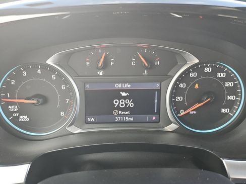 Used 2020 Chevrolet Traverse RS image 30