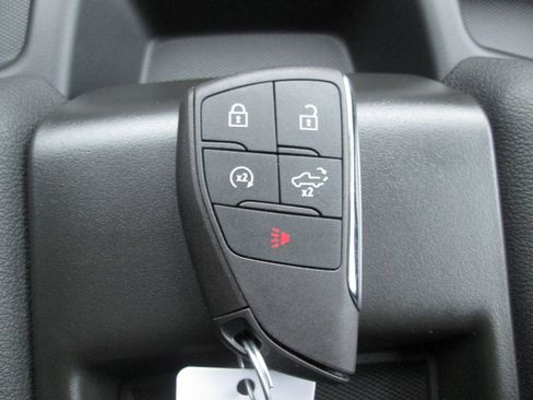 New 2026 GMC Sierra 2500 SLE w/ SLE Value Package; image 27