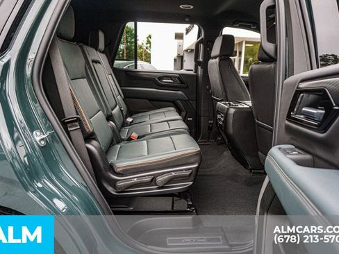 Used 2025 GMC Yukon AT4 AWD/4WD image 25
