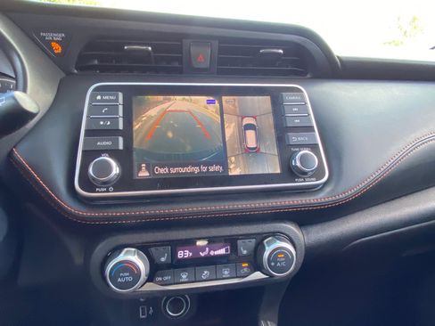 Used 2020 Nissan Kicks SR w/ SR Premium Package image 65