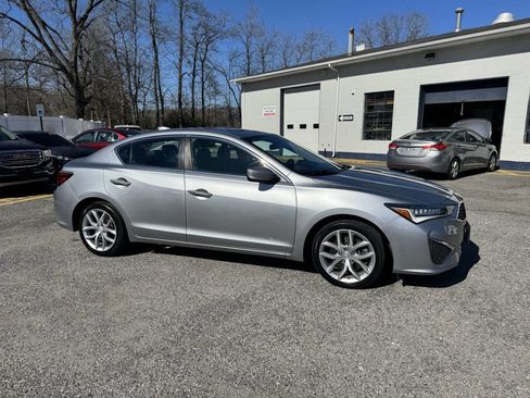 Used 2019 Acura ILX image 6