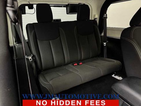 Used 2015 Jeep Wrangler Sahara w/ Dual Top Group image 17