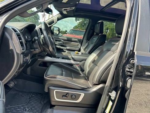 Used 2020 RAM 1500 Laramie w/ Sport Appearance Package AWD/4WD image 9