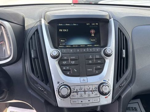 Used 2016 Chevrolet Equinox LS FWD image 15