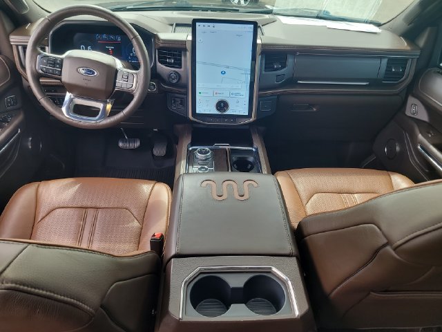 Used 2024 Ford Expedition Max King Ranch AWD/4WD image 17