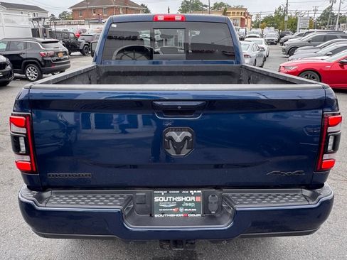 Used 2024 RAM 2500 Big Horn w/ Night Edition AWD/4WD image 6