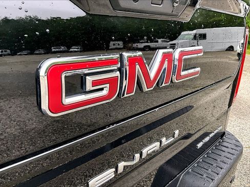 Used 2023 GMC Sierra 1500 Denali w/ Denali Reserve Package AWD/4WD image 33