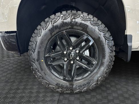 New 2026 Chevrolet Silverado 1500 Custom Trail Boss image 26