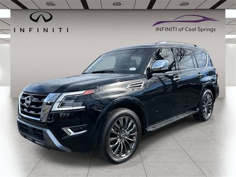 Used 2024 Nissan Armada Platinum w/ Captain's Chairs Package image 3