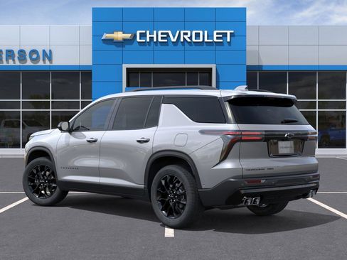 New 2026 Chevrolet Traverse LT image 6