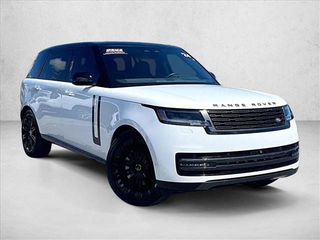 Used 2024 Land Rover Range Rover Long Wheelbase SE AWD/4WD image 11