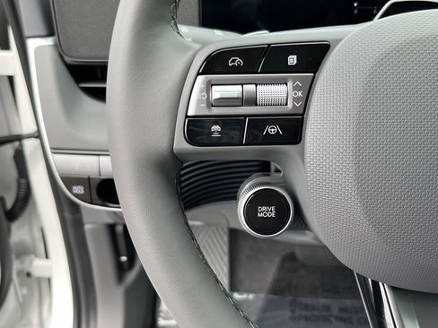 Certified 2026 Hyundai Ioniq 5 SEL RWD image 20