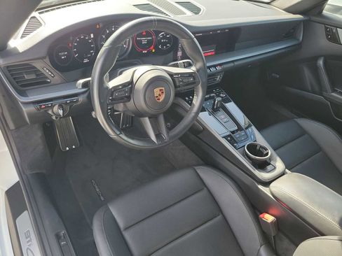 Used 2020 Porsche 911 Carrera 4S image 2