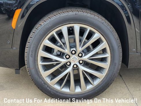 New 2026 Buick Enclave Avenir w/ Super Cruise Package FWD image 7