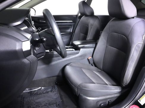 Used 2021 Nissan Altima 2.5 SV image 27