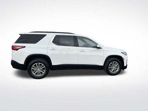 Used 2023 Chevrolet Traverse LT image 6