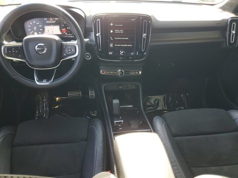 Used 2020 Volvo XC40 T5 R-Design AWD/4WD image 14