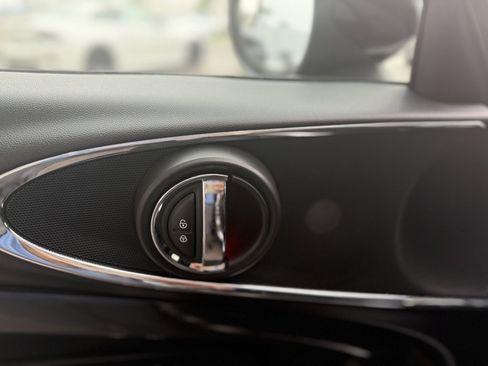 Used 2020 MINI Cooper Clubman S w/ Storage Package image 6