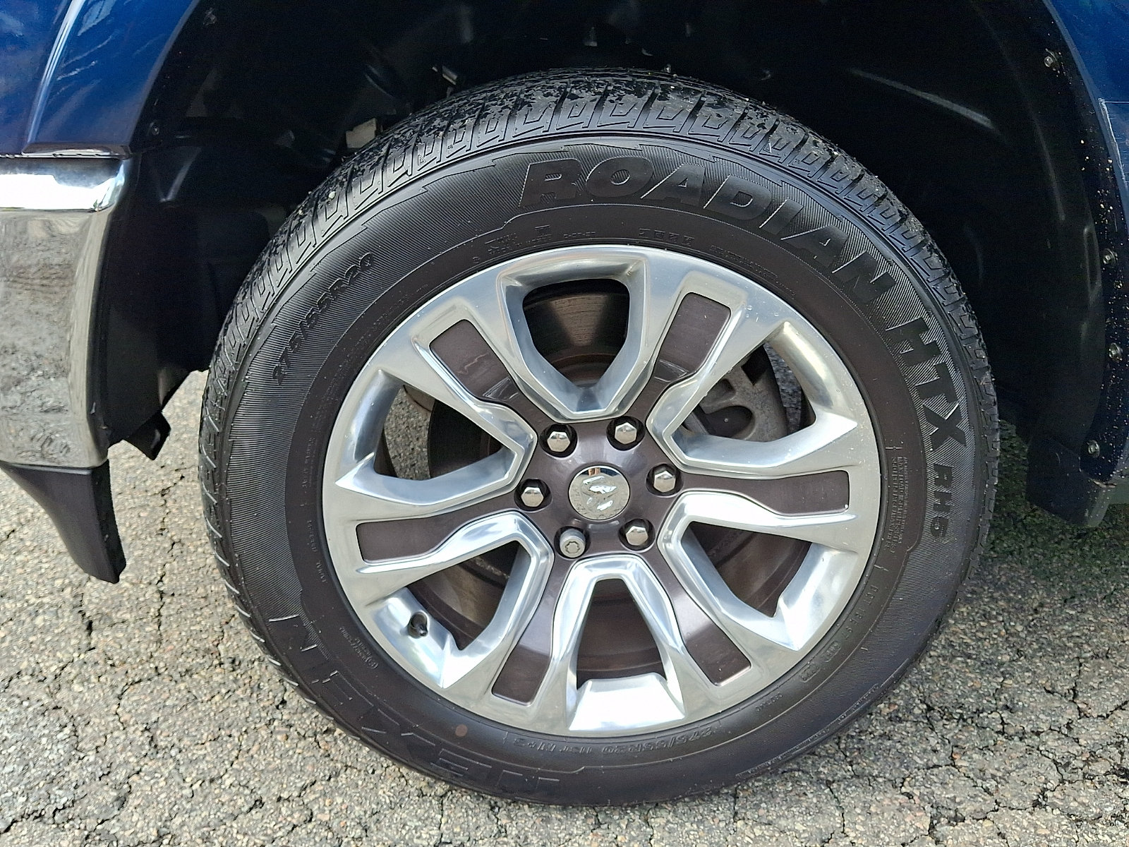 Used 2024 RAM 1500 Limited AWD/4WD image 8