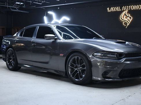 Used 2021 Dodge Charger Scat Pack w/ Navigation & Travel Group RWD image 2