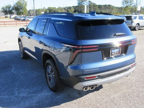 New 2026 Chevrolet Traverse LT w/ Driver Confidence Package image 7