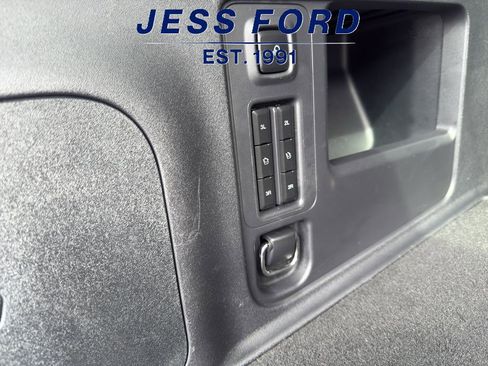 Used 2025 Ford Expedition Active image 24