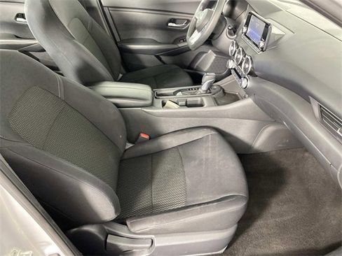 Used 2021 Nissan Sentra S image 11