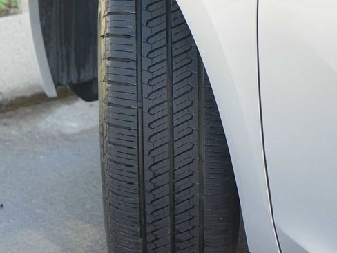 Used 2012 Honda Accord LX image 29