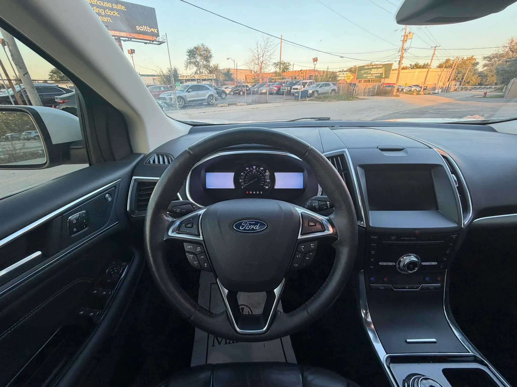 Used 2019 Ford Edge Titanium w/ Equipment Group 301A FWD image 9