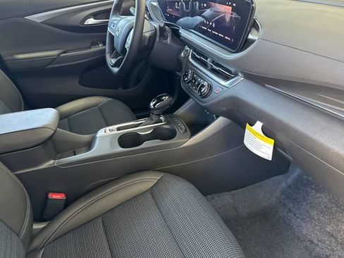 New 2026 Buick Envista Preferred w/ Convenience I Package FWD image 17