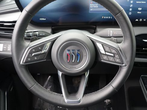 Used 2025 Buick Enclave Preferred image 24