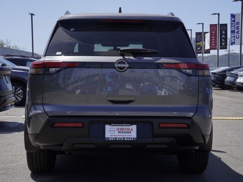 New 2026 Nissan Kicks S image 5