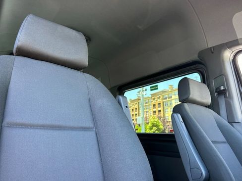 Used 2023 Mercedes-Benz Sprinter 2500 image 19
