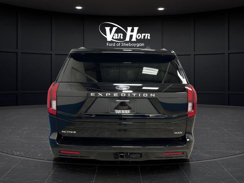 Certified 2025 Ford Expedition Max Active AWD/4WD image 6