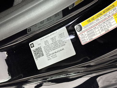 Used 2020 Chevrolet Camaro SS image 30