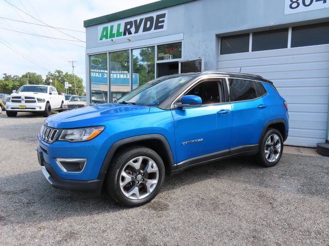 Used 2017 Jeep Compass Limited AWD/4WD image 1