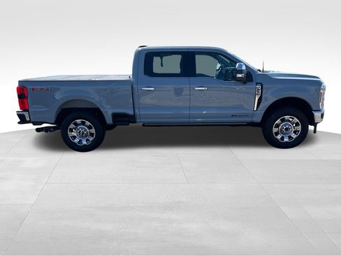 Used 2024 Ford F250 Lariat w/ Lariat Ultimate Package AWD/4WD image 8